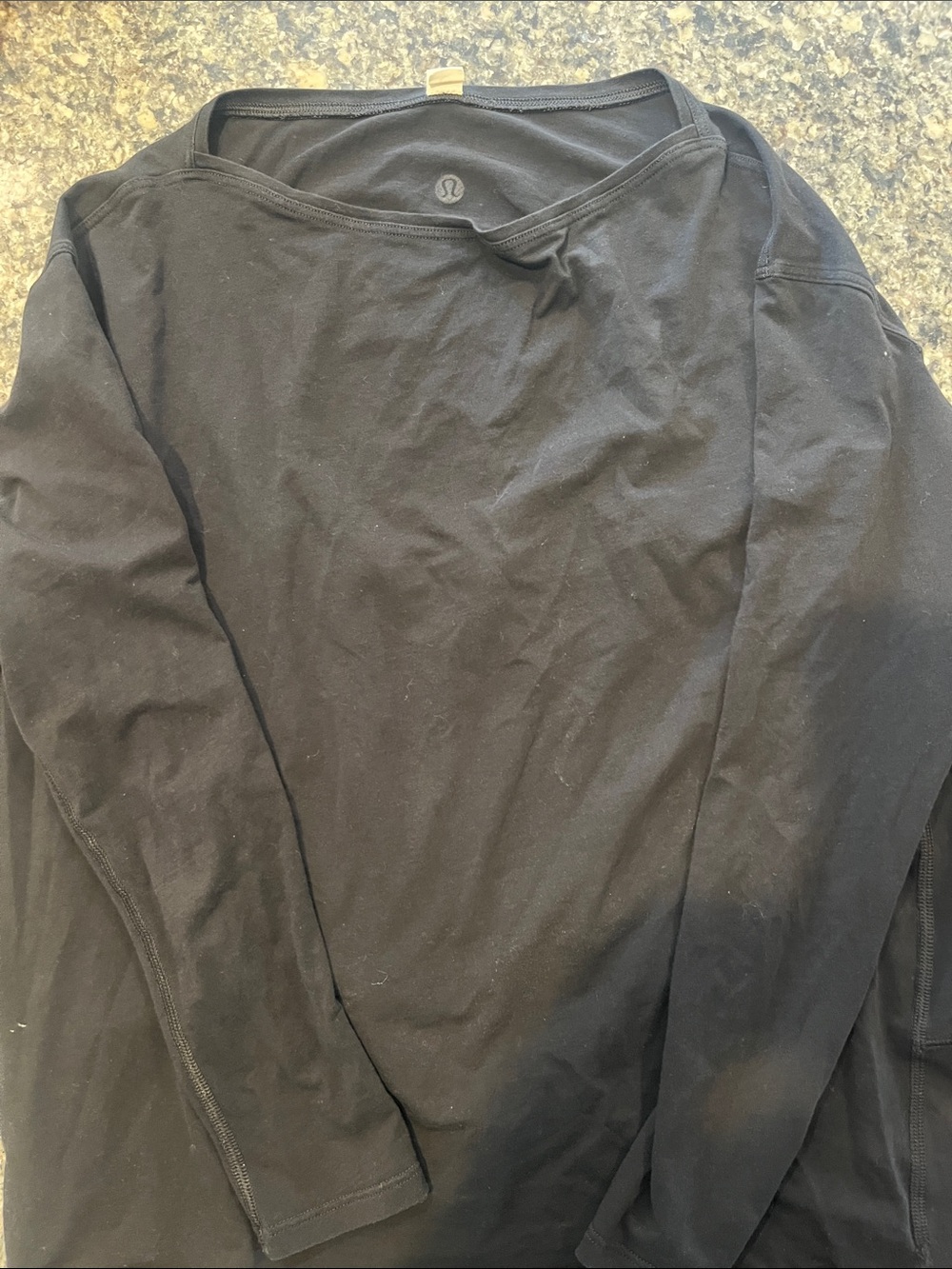 lululemon athletica women’s Black Long-Sleeve Crew Shirt